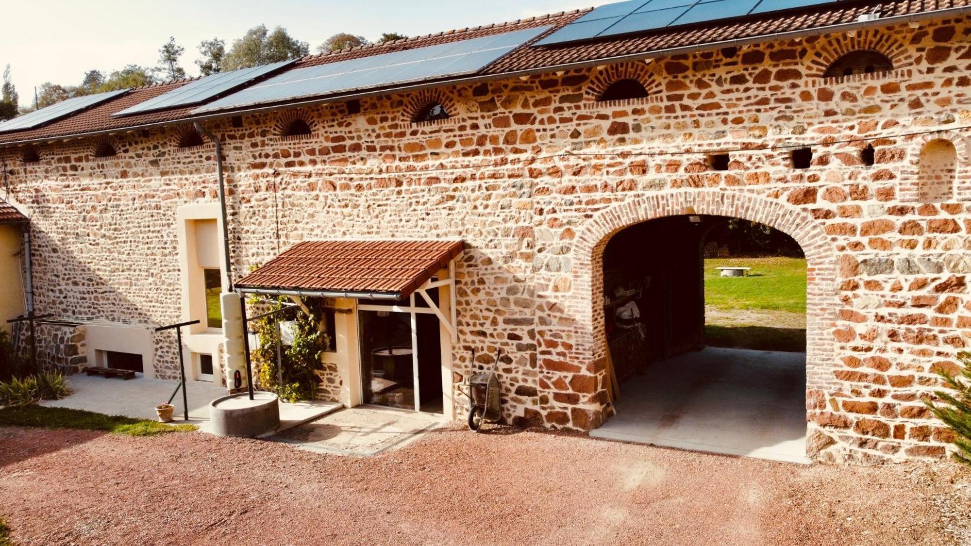 Chambres D'Hotes Les Vernayes Amplepuis Exterior photo