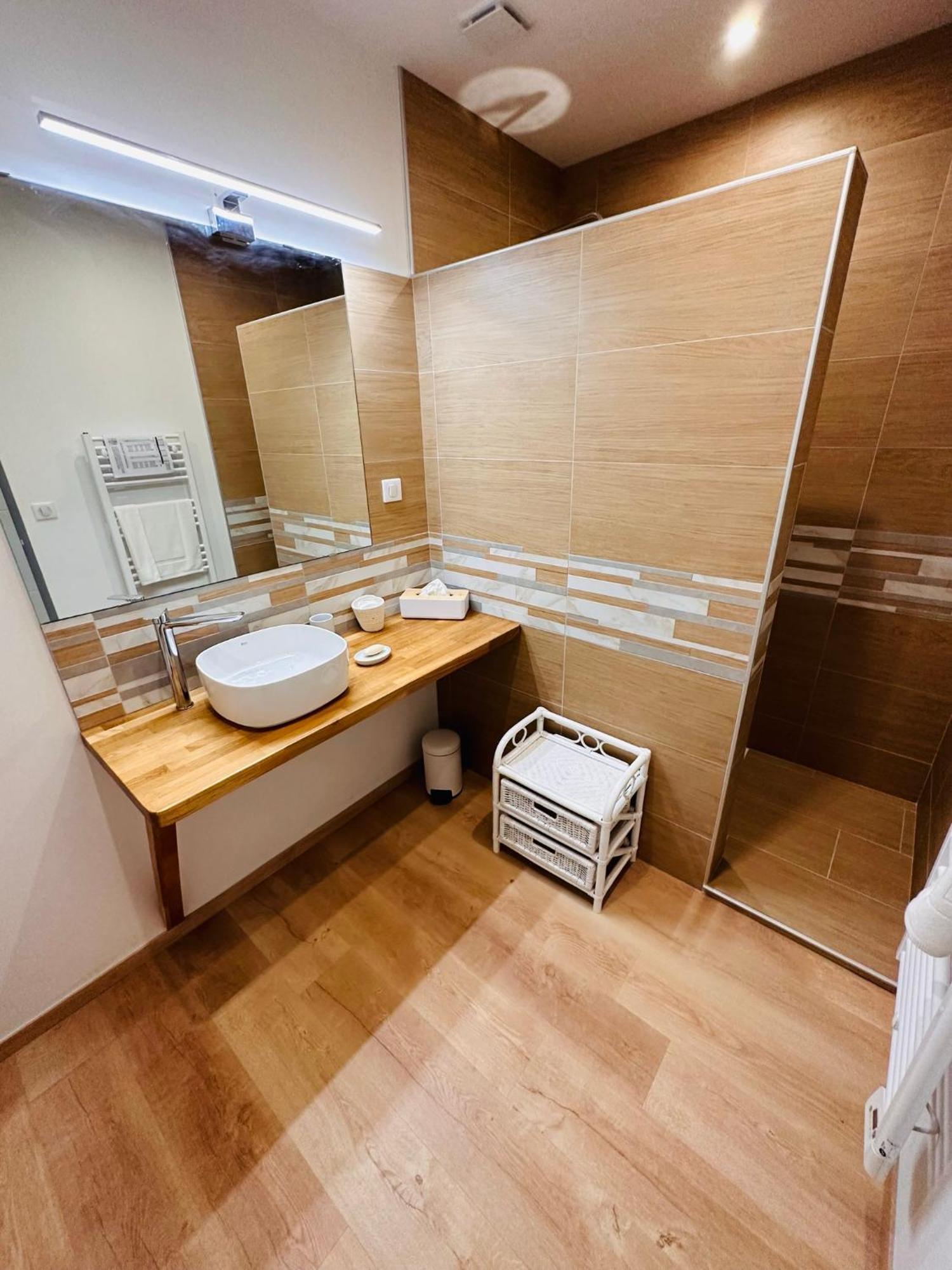 Chambres D'Hotes Les Vernayes Amplepuis Exterior photo